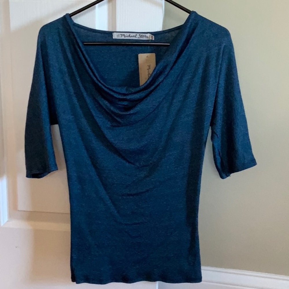Pretty blue Michael stars top. Never worn.